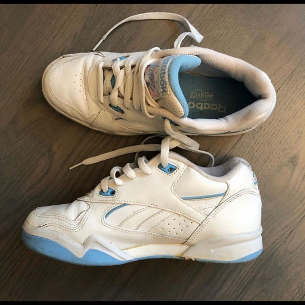 VINTAGE REEBOKS